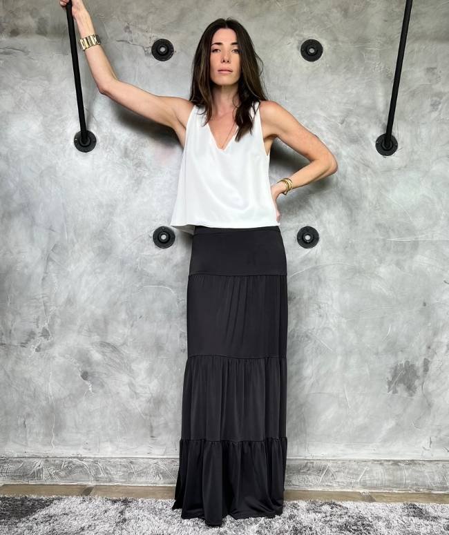 Saia Travel + Cropped flow 1